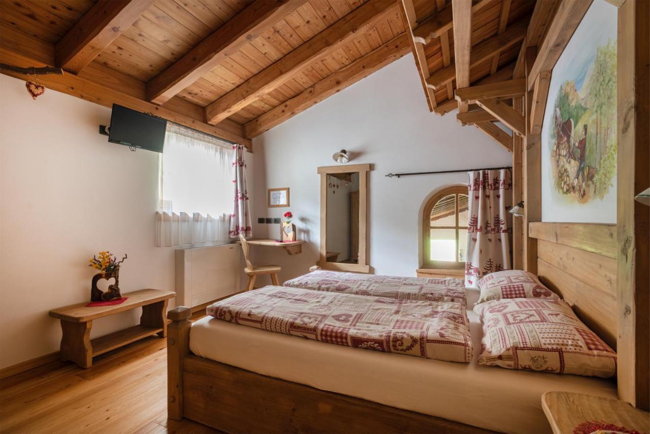 Agriturismo Maso Grisun Borzago Exteriör bild