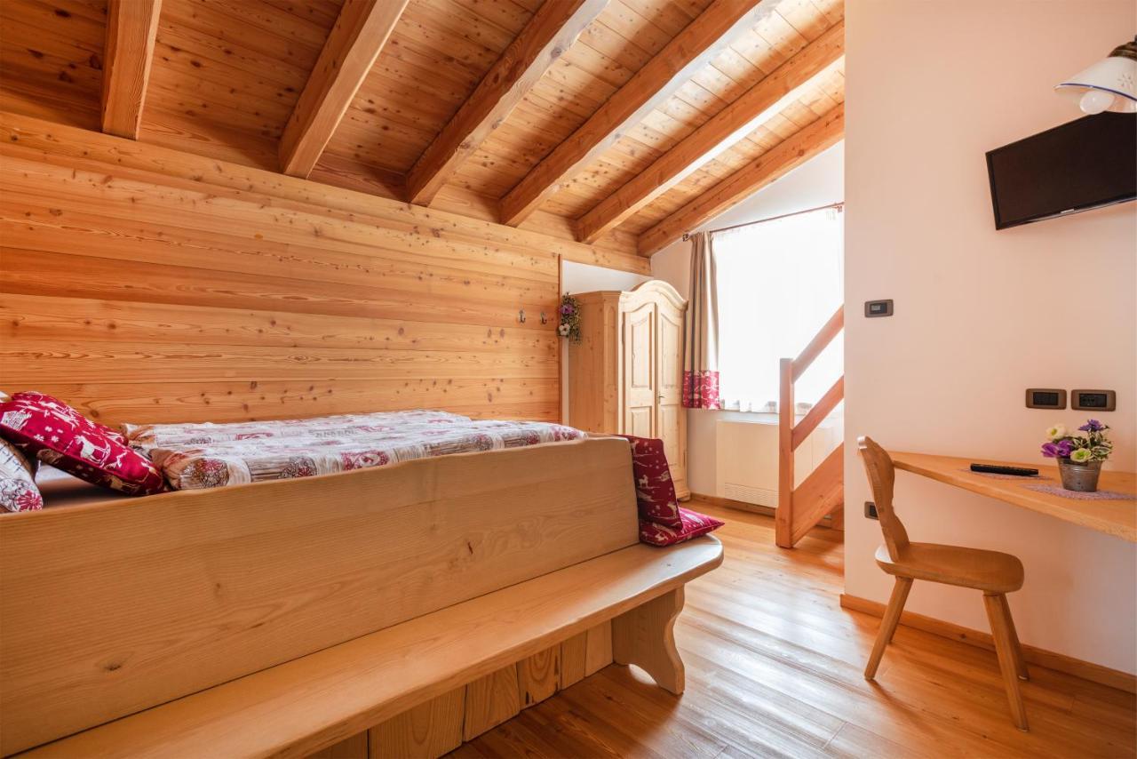 Agriturismo Maso Grisun Borzago Exteriör bild