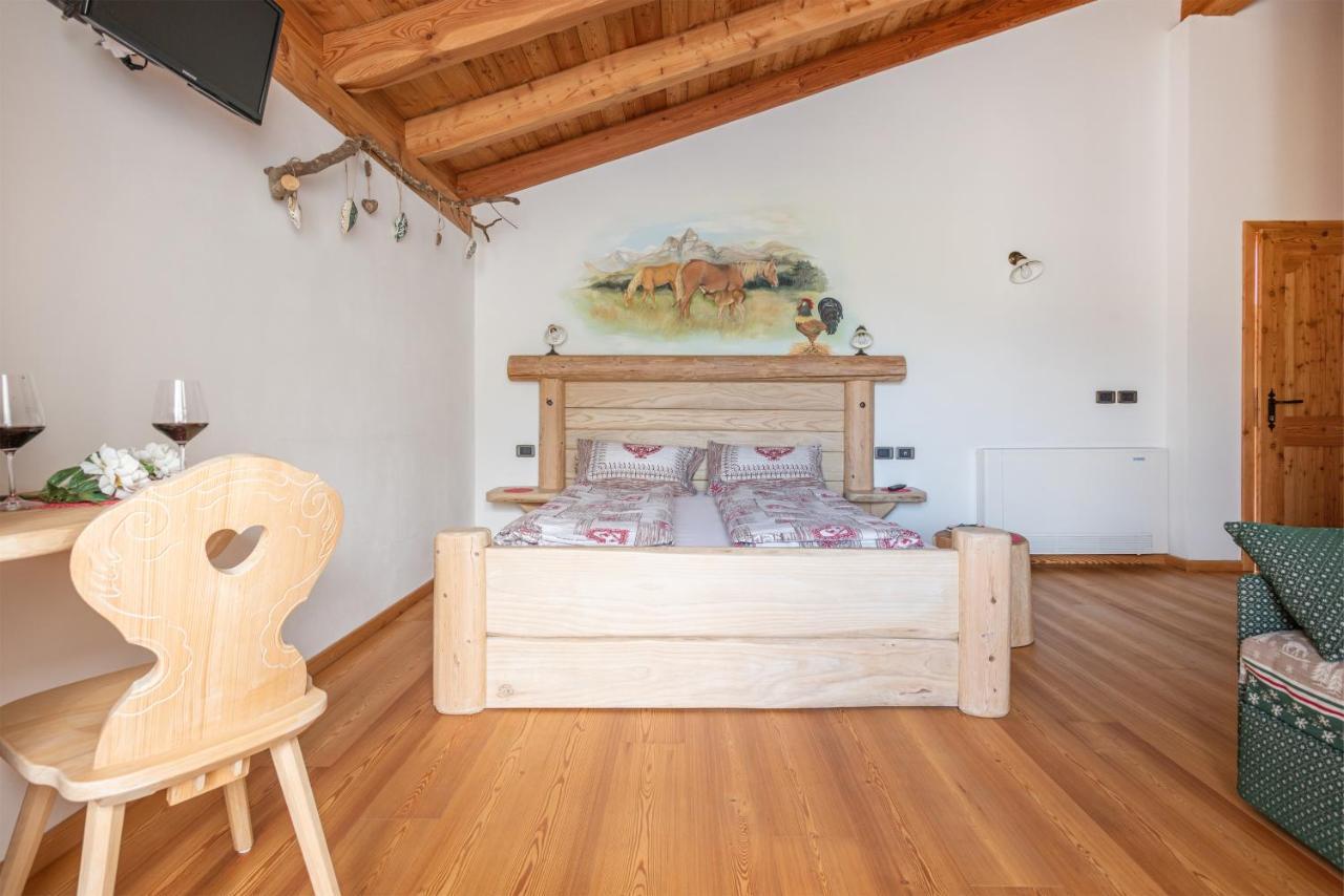 Agriturismo Maso Grisun Borzago Exteriör bild