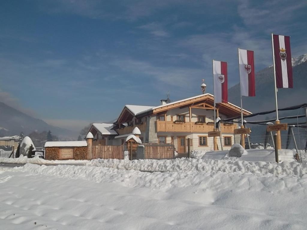 Agriturismo Maso Grisun Borzago Exteriör bild